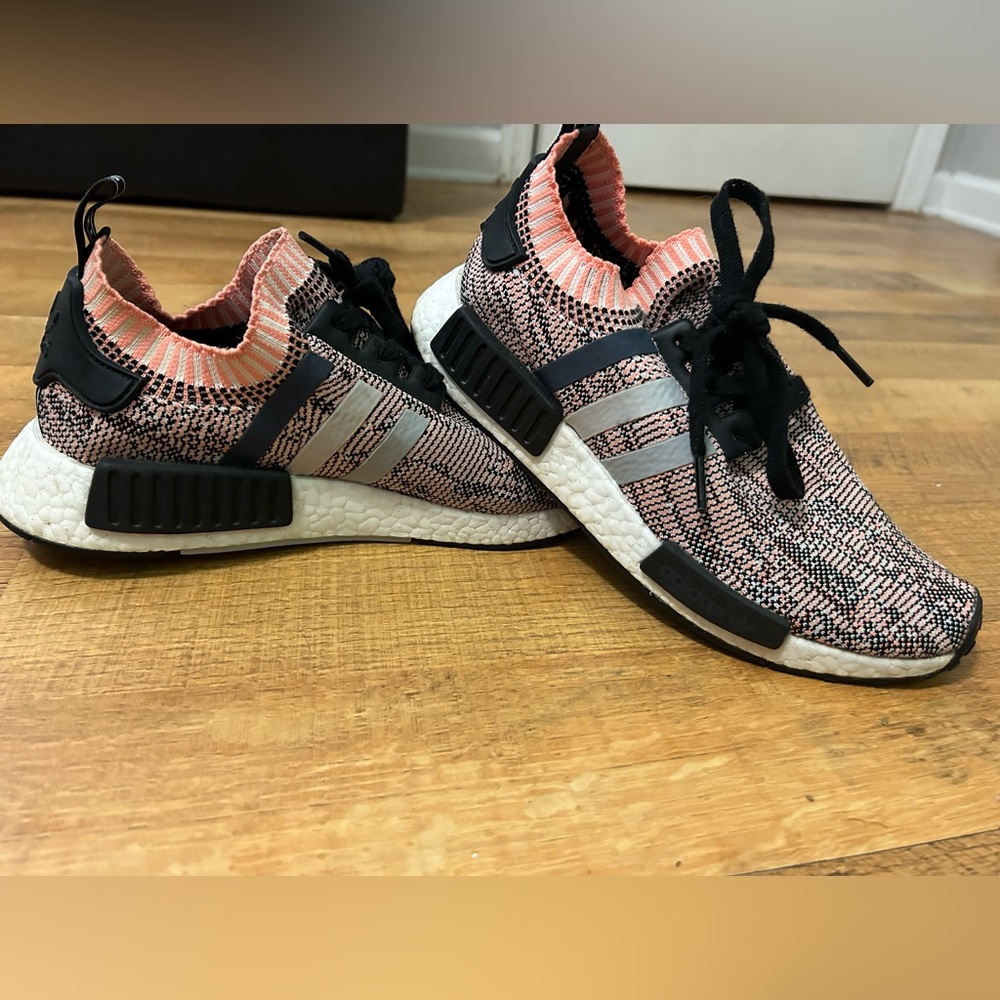 Women’s Adidas NMD size 8.5